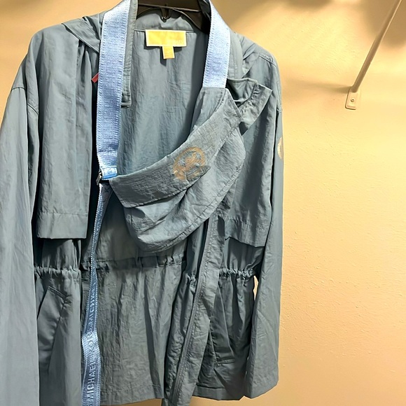 Michael Kors Rain Jacket - Picture 1 of 4